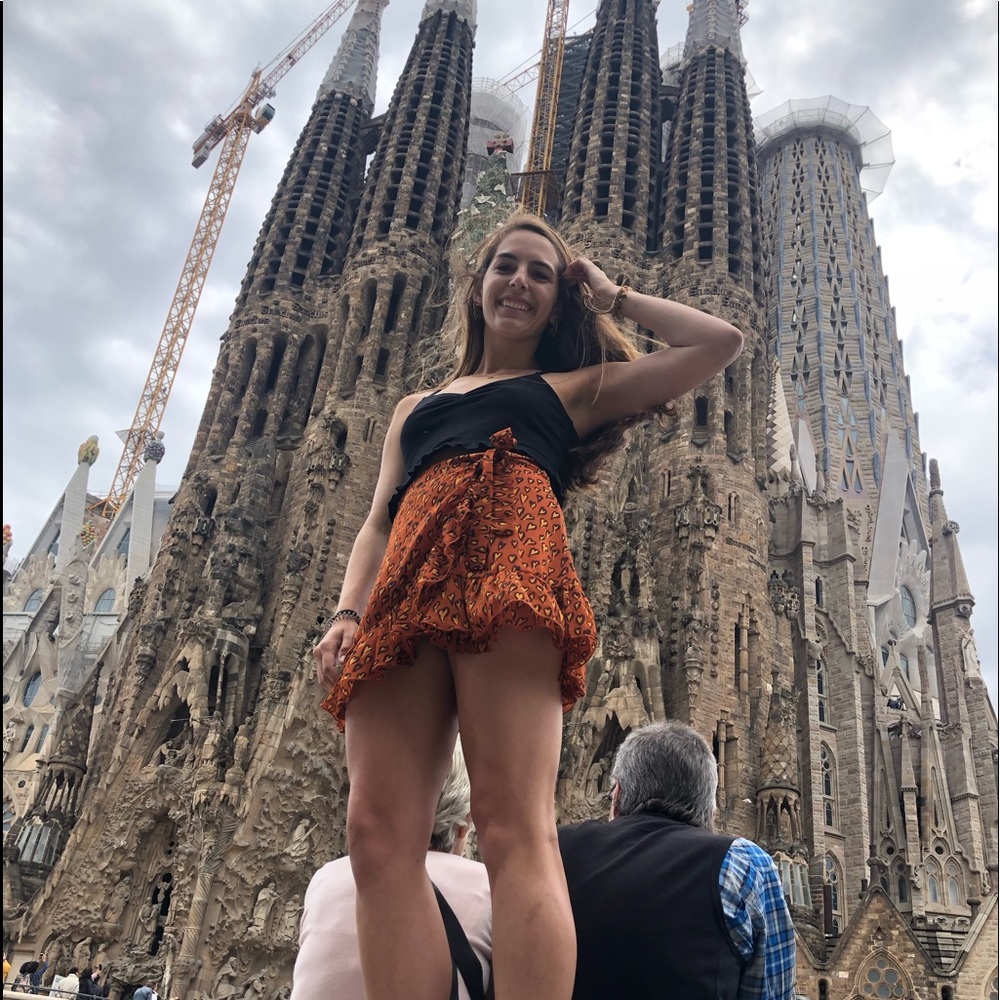 Meet your Posher, Isabella